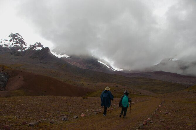 Private 12 Lagoons full Day Ausangate Trek from Cusco - Aguas Termales Pacchanta: 45 minutes in warm pools to reset your legs