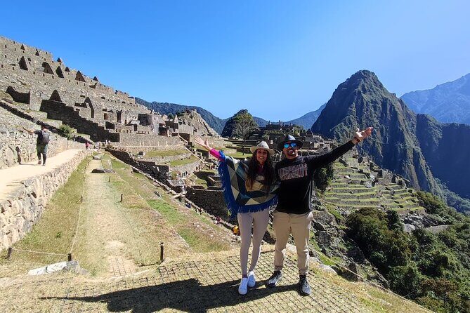 Private Day Tour to Machu Picchu from Cusco - The Train to Aguas Calientes: Where the Day Starts to Feel Real