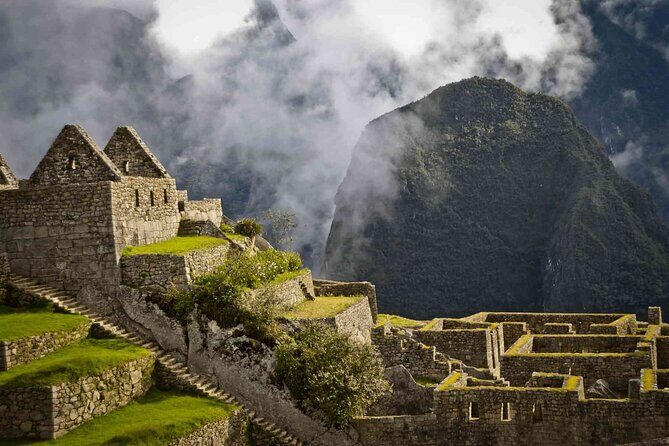 Private Full Day Tour to Machu Picchu - Getting to Machu Picchu: train + bus is the heart of the day