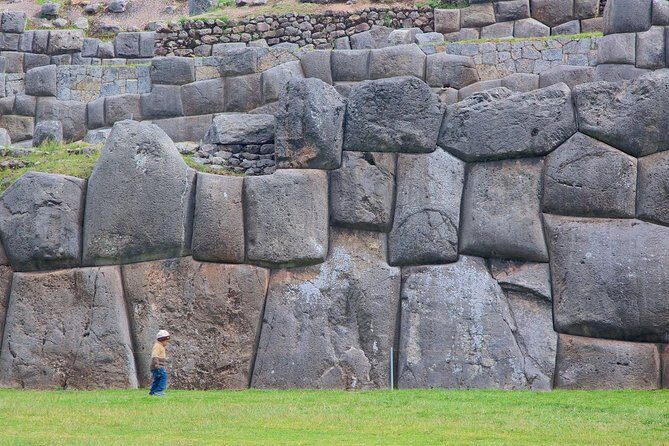 Private Horseback Riding Tour around Sacsayhuaman - Meeting Your Horses at Vieja Estancia Ranch (Stop 1)