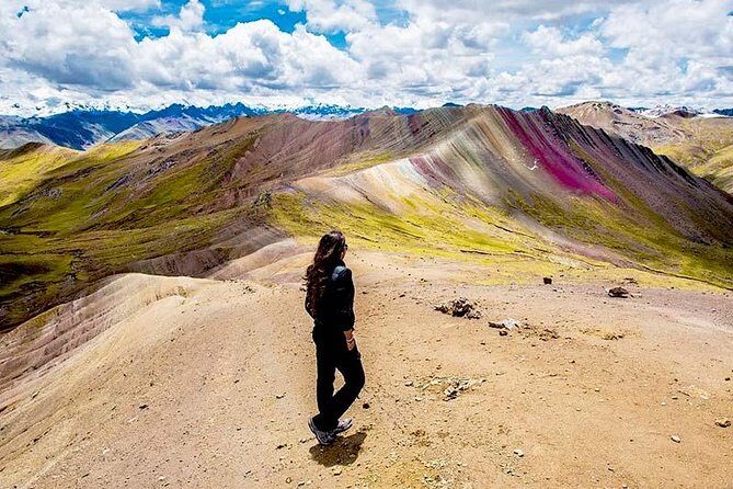 Private Rainbow Mountain Full Day Tour from Cusco - Support on the Trail: Oxygen, Sticks, and the Horse Backup Plan