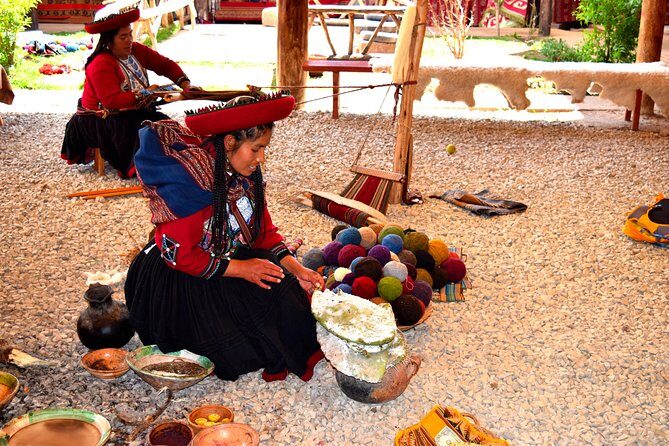 Private Sacred Valley & Machu Picchu with Vistadome Train - Ollantaytambo to Aguas Calientes: riding the Vistadome views