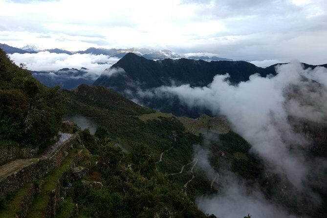 Private Sacred Valley & Machu Picchu with Vistadome Train - Machu Picchu morning: bus up early, guide-led walk once you’re inside