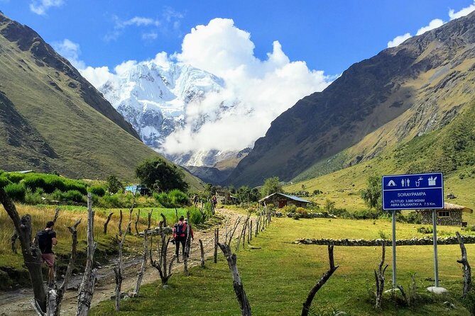 Private Salkantay Trek 5 Days – Hike to Machu Picchu - Food, camps, and porters: how comfort changes a 5-day trek