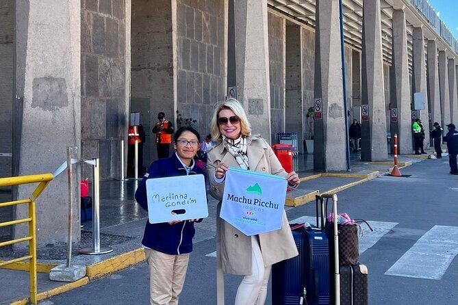 Private Shuttle from Cusco to Ollantaytambo - Comfort and Practicalities Inside the Vehicle