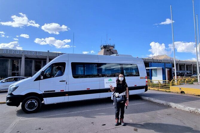 Private Shuttle Transfer from Cusco Airport (CUZ) to Hotels in Cusco - The short ride into Cusco: what you should expect from the drive