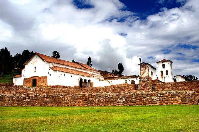Private Tour: 2-Day Exploration of the Sacred Valley and Machu Picchu - The early bus to Machu Picchu: how you get the best timing