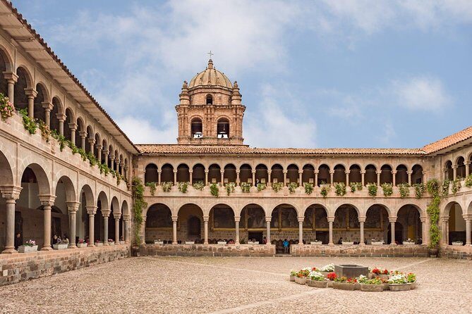 Prívate Tour 8-Day: Cusco || Sacred Valley || MachuPicchu || Rainbow Mountain || - Day 1 city tour: Koricancha, Sacsayhuaman, Qenqo, and the Inca water story