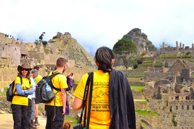 Private Tour, Full Day Machu Picchu with Lunch - The Machu Picchu guided tour: 2 hours with your private guide