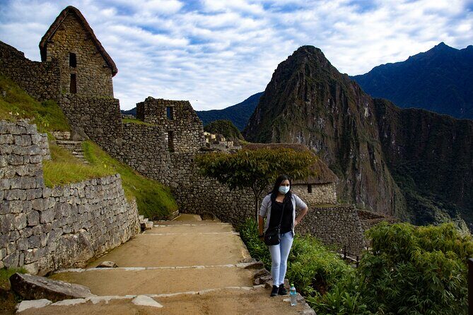 Private Tour Machu Picchu Full day - Return Train to Ollantaytambo and Late-Night Cusco Arrival