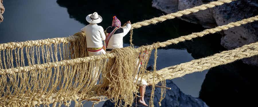 Queswachaka : Tour Inca bridge - Pampamarca Lagoon: final lagoon and the end-of-day rhythm