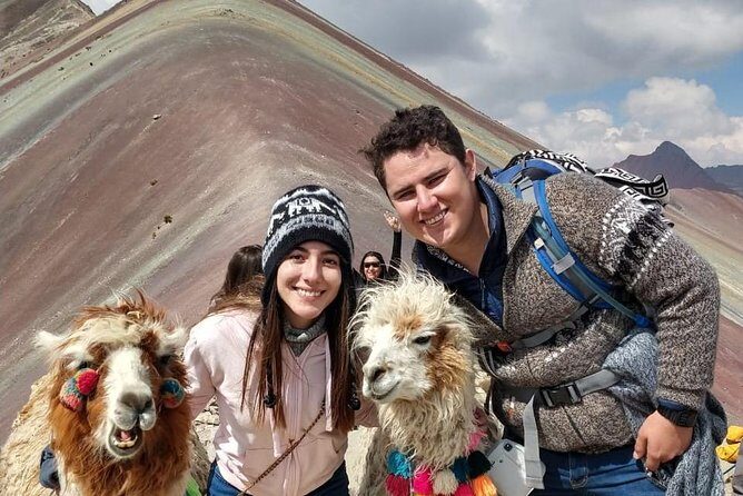 Raimbow Mountain - Cusco - The Ride Past Cusipata Toward Wasipata: Farms, Valleys, and Animals