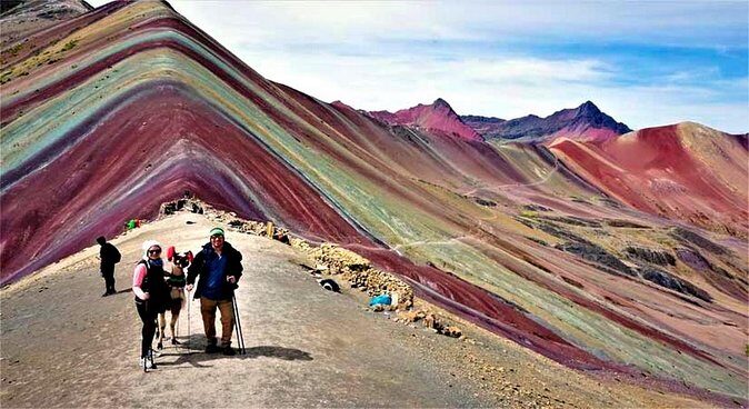 Raimbow Mountain - Full Day Tour - Ausangate views and the moment you came for