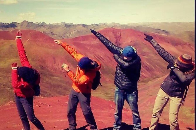 Rainbow Mountain - The way down and lunch stop back in Cusipata