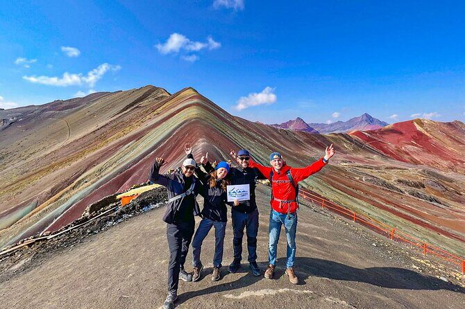 Rainbow Mountain and Red Valley one day Hike Private Tour - The 15–16 hour day: why this feels intense (and good)