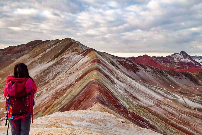 Rainbow Mountain and Red Valley one day Hike Private Tour - At the top: taking in the colors (and dealing with surprise weather)