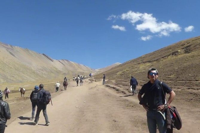 Rainbow Mountain and Red Valley - Private Service - Phuluwasipata Ascent to Vinicunca (5,020 masl)