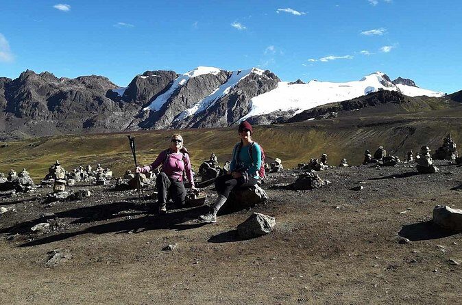 Rainbow Mountain by Car and Motorcycle - Vinicunca Mountain: viewpoint time, a walk-back, and the altitude reality check