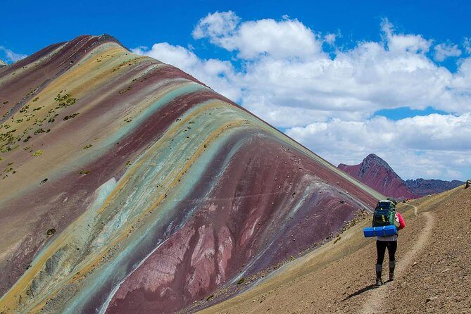 Rainbow Mountain Cusco Full day Tour - The geology lesson behind Montaña de Colores