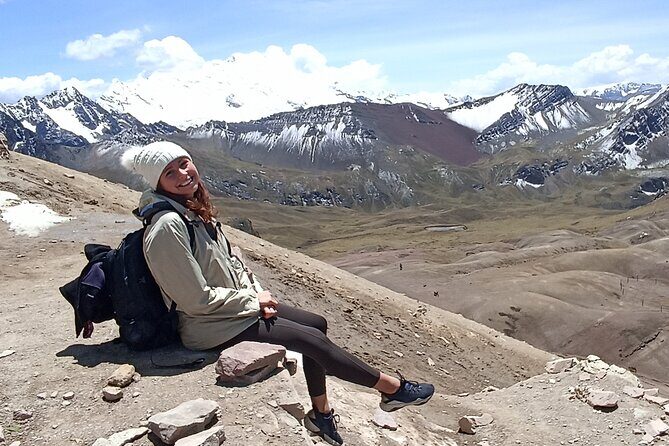 Rainbow Mountain Easy Motorbike Tour from Cusco with Short Hike - Guides and Safety: Oxygen, First Aid, and Altitude Help