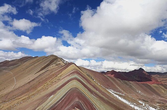 Rainbow Mountain: Full-Day Tour with Local Guide - Why the 4:00 a.m. start makes or breaks Rainbow Mountain