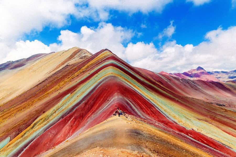 Rainbow mountain horseback riding tour + Buffet Lunch - Why Rainbow Mountain Looks Unreal in Real Life