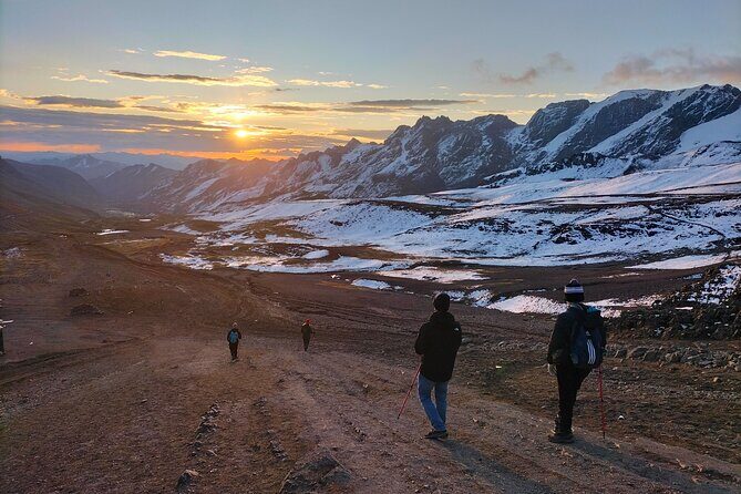 Rainbow Mountain Horseback Riding Tour: Day Trip with Peru Vip - Horses + trekking poles: a smart way to manage the hike