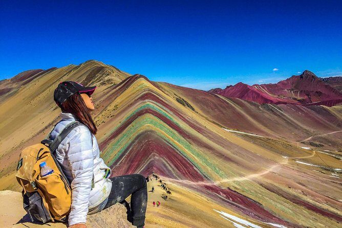 Rainbow Mountain Tour - Cold, wind, and altitude support: why Joan’s care matters