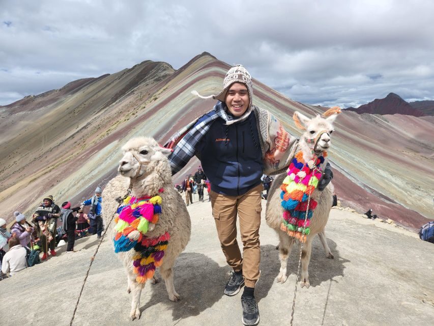 Rainbow Mountain Tour and optional visit to the Red Valley - Lunch back in Cusipata: the included reset before the final ride