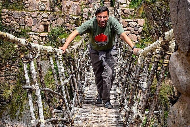 Rainbow Mountain Tour Palcoyo - The hike and Palcoyo entrance: pacing is everything