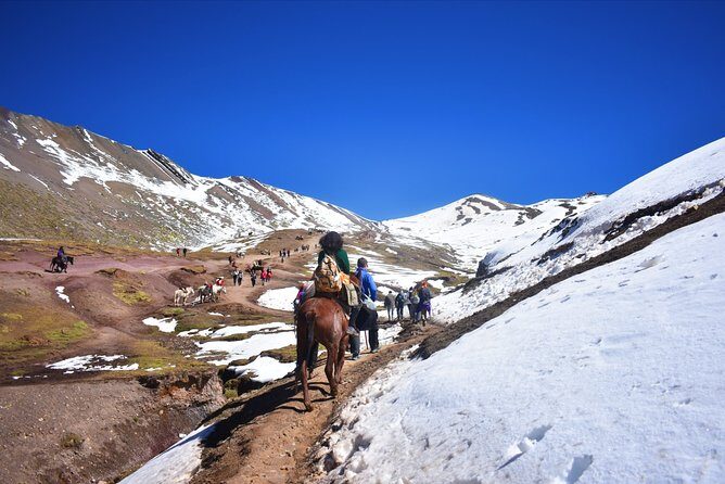 Rainbow Mountain tour with Overnight 1 hour away - Hotel Included - Cusco Pickup and the Transfer to Cusipata: Your First Big Reality Check
