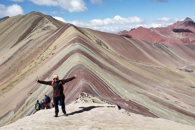 Rainbow Mountain Tour with Short Hike - The 3:30 a.m. start and why it matters for Vinicunca