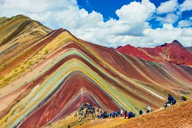 Rainbow Mountain Vinicunca Full-Day Tour from Cusco - First Light in Cusco: the 4:00am Pickup Plan That Matters