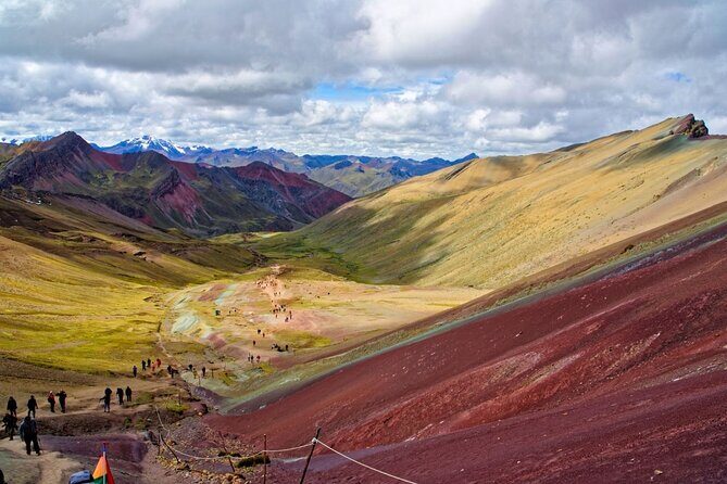 Rainbow Mountain (Vinicunca) Full Day Tour from Cusco - Cusipata Lunch and the Long, Scenic Ride Back to Cusco
