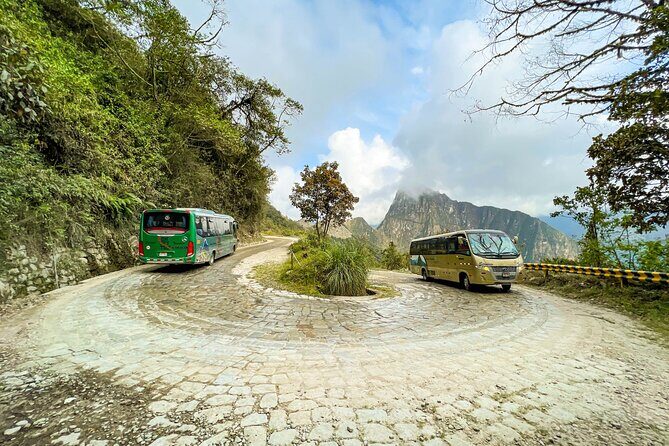 Round-Trip Official Bus Ticket to Machu Picchu - Back Down the Mountain: Return Buses From Machu Picchu