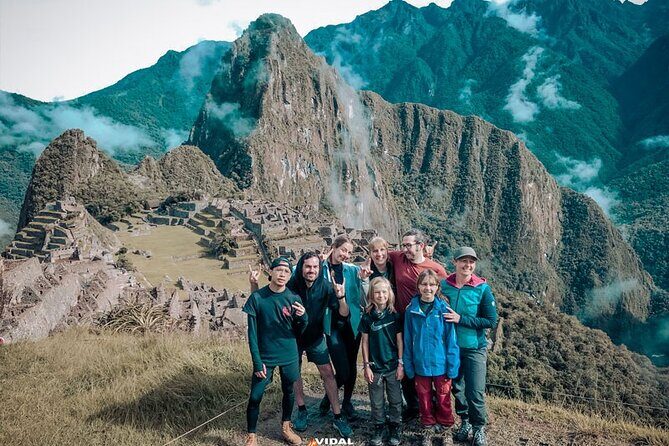 Sacred Valley and Machu Picchu 2 Days Tour - Day 1 in the Sacred Valley: Chinchero, Moray, Maras, Ollantaytambo