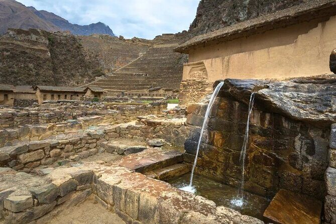 Sacred Valley And Machupicchu 2 Days/1Night - The Train Ride to Aguas Calientes: Comfortable Time for the Next Day