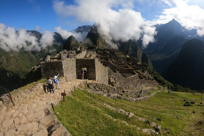 Sacred Valley & Machu Picchu 2 Day Tour From Cusco 2022 - Machu Picchu at Santuario Histórico: 3 hours with included entry