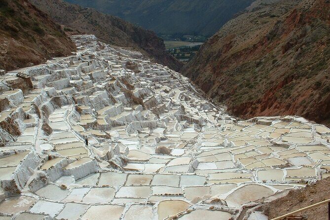 Sacred Valley, Machupicchu and Rainbow Mountain Tour / 3 Days - Getting Oriented in Cusco: 6:30 am Start and Small-Group Pace