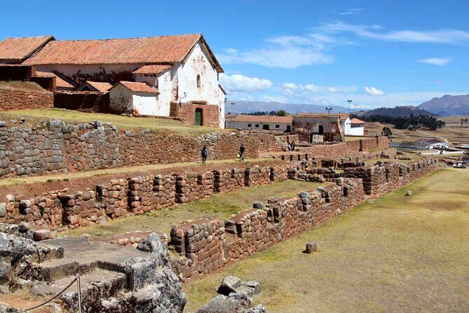 Sacred Valley & Maras Salt Mines Full Day Tour from Cusco - Ollantaytambo: cobblestones, Inca engineering, and ceremonial terraces