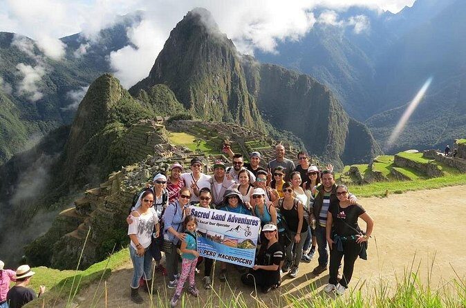 Sacred Valley of the Incas and Machupicchu - Day 2: Machupicchu in the Morning, Guided Through the Main Sectors