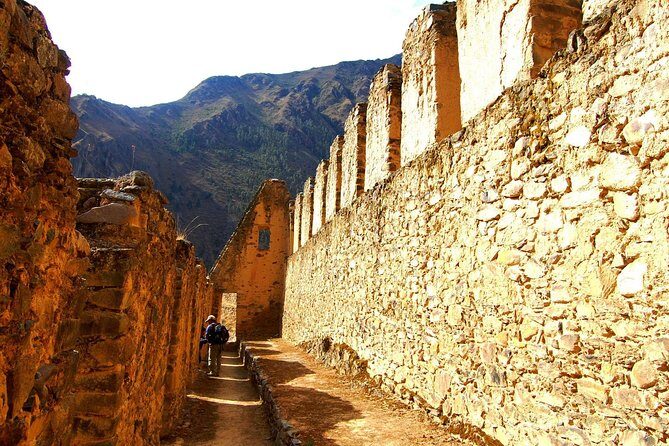 Sacred Valley of the Incas - Group Service - Ollantaytambo: stone streets, a rebellion story, and the feeling of a living town