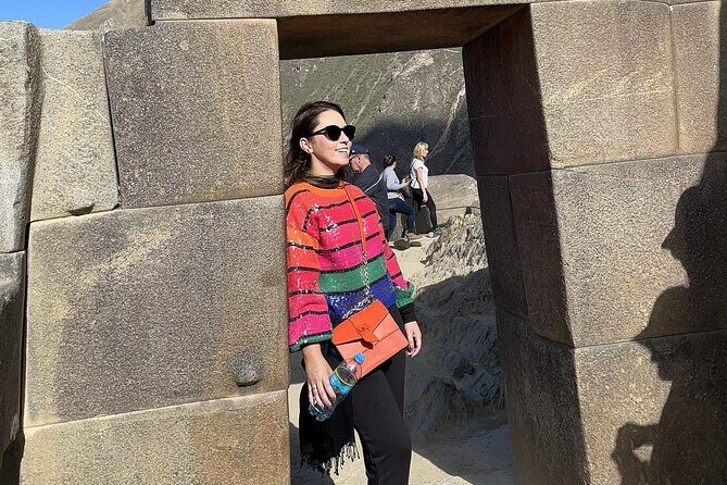 Sacred Valley of the Incas Tour in 1 Day - Stop 1: Pisac and its Inca cemetery plus market time