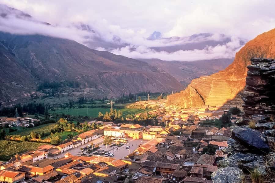 Sacred Valley: Ollantaytambo, Chinchero And Yucay With Lunch - Ollantaytambo Village: Walking the Inca Site at Your Pace