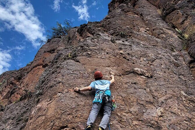 Sacred Valley Rock Climbing Tour in Half Day - Meeting in Urubamba and Getting to Pachar Without Headaches