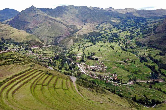 Sacred Valley Tour from Cusco: Pisac, Ollantaytambo & Inca Ruins - Guide quality: what makes this tour feel personal