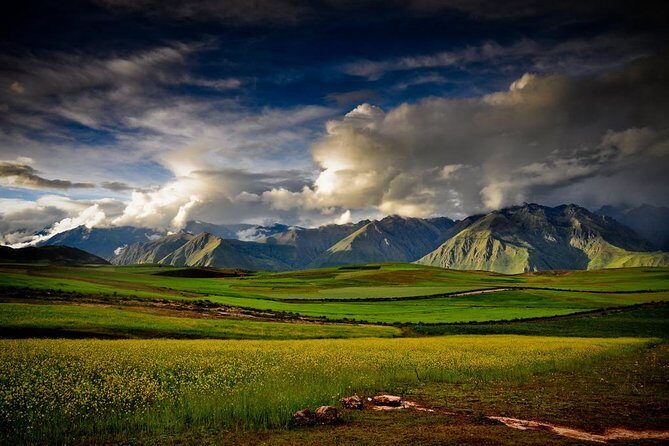 Sacred Valley Tour Including Lunch - Chinchero: textiles and alpaca craft with a lighter ticket load (2 hours)