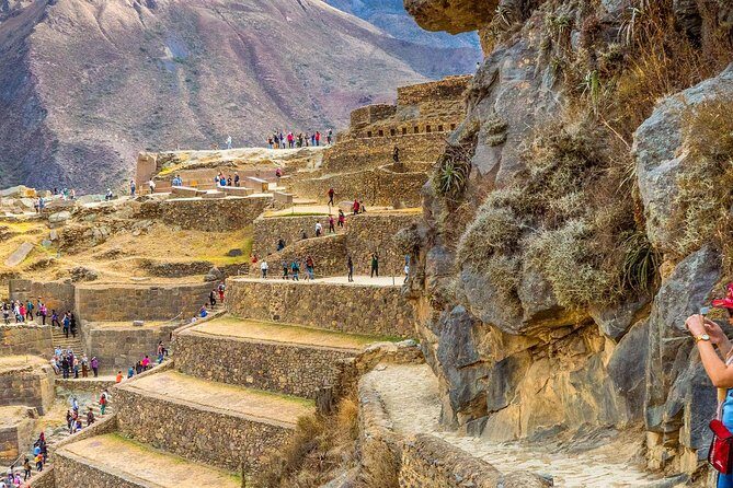 Sacred Valley Tour Including Lunch, Scape the Crowd - Stop 2: Pisac Market Browsing and a Hilltop Inca Citadel