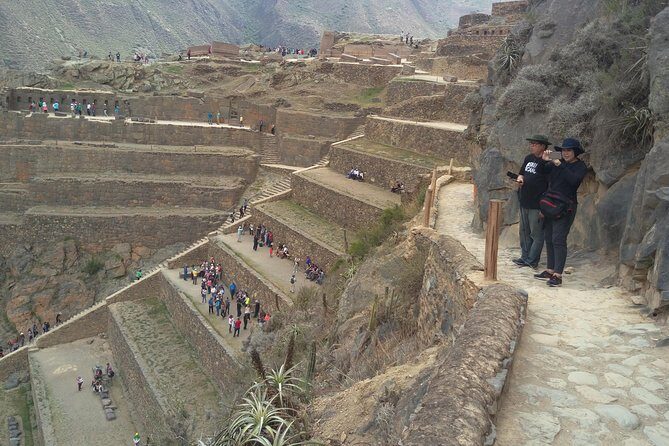 Sacred Valley Tour with Pisac Ruins: Private Full-Day - What to Wear and Bring for Pisac Terraces and Market Time