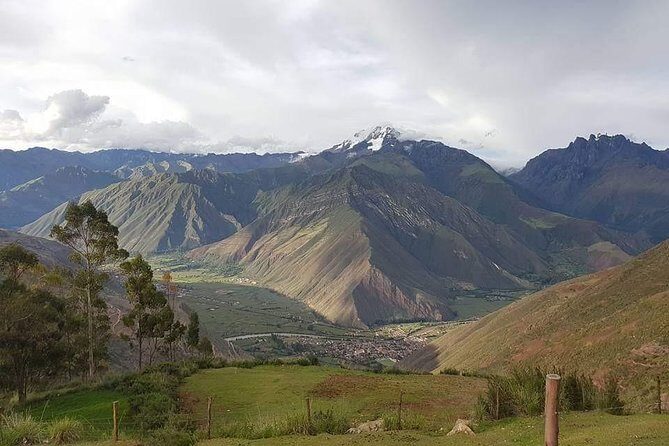 Sacred Valley tour with the most beautiful views - Salinas de Maras Salt Pans: 600 Years of Work Carved Into a Hillside